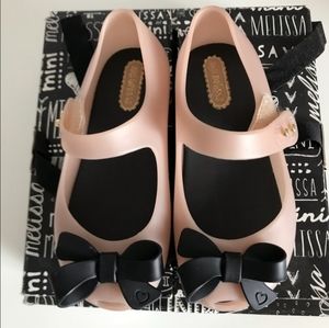 Mini Melissa Ultragirl Bow Flat - toddler girl size 8